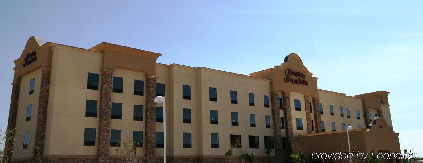 Hampton Inn & Suites Мишън Екстериор снимка